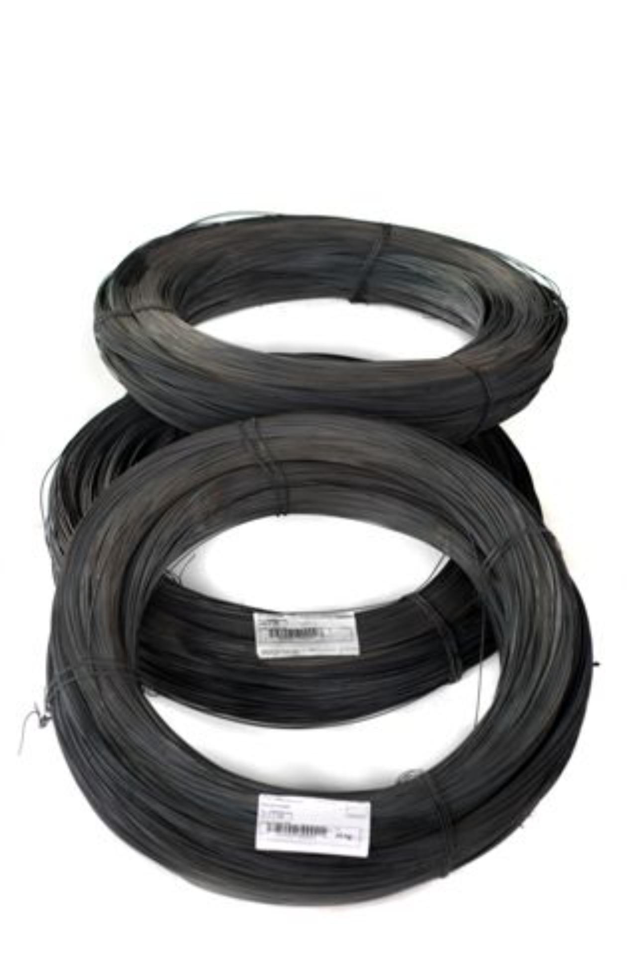 Sârmă moale neagră colaci 25 kg – vedere palet